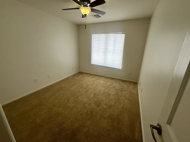 3852 W Ranier Ct — Photo 26