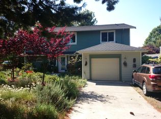 9661 42nd Ave SW, Seattle, WA 98136