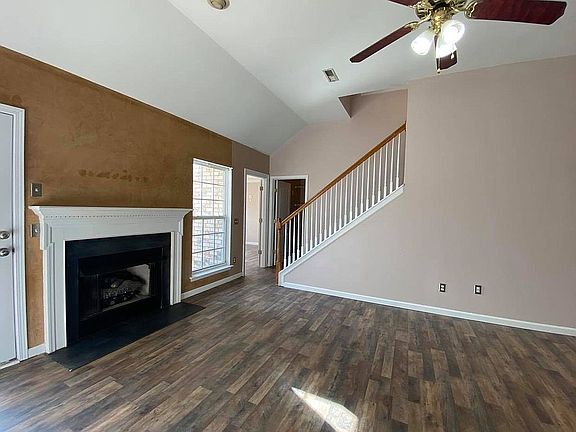 4th image of 1539 Nathan Ct