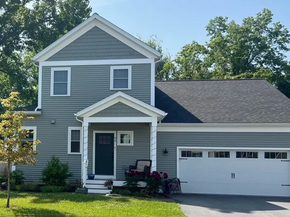 6 Dogwood Circle #6 Pagoda, Milton, VT 05468