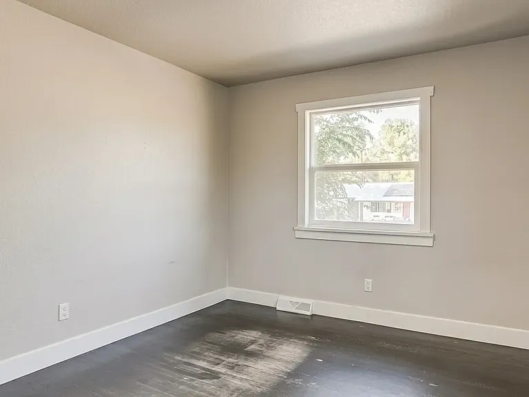 482 W 80th Ave — Photo 39