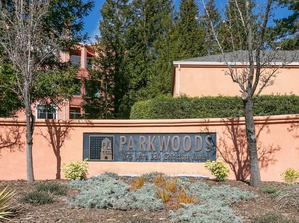 320 Caldecott Ln