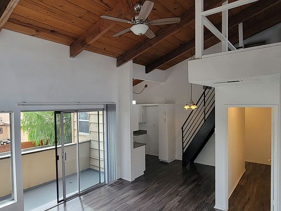 4th image of 11706 Kling St APT 8