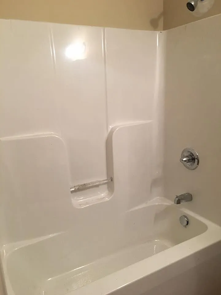 1 bed, $825 — Photo 2