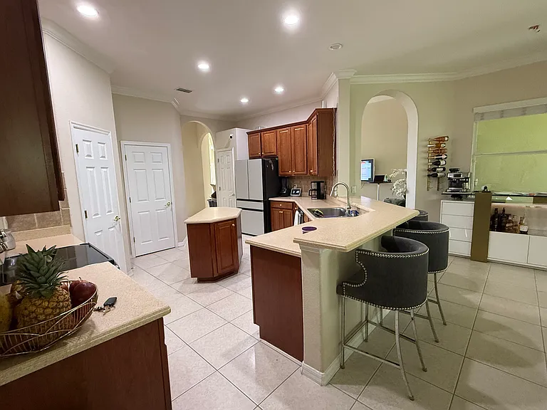 1603 Redwood Grove Ter — Photo 4