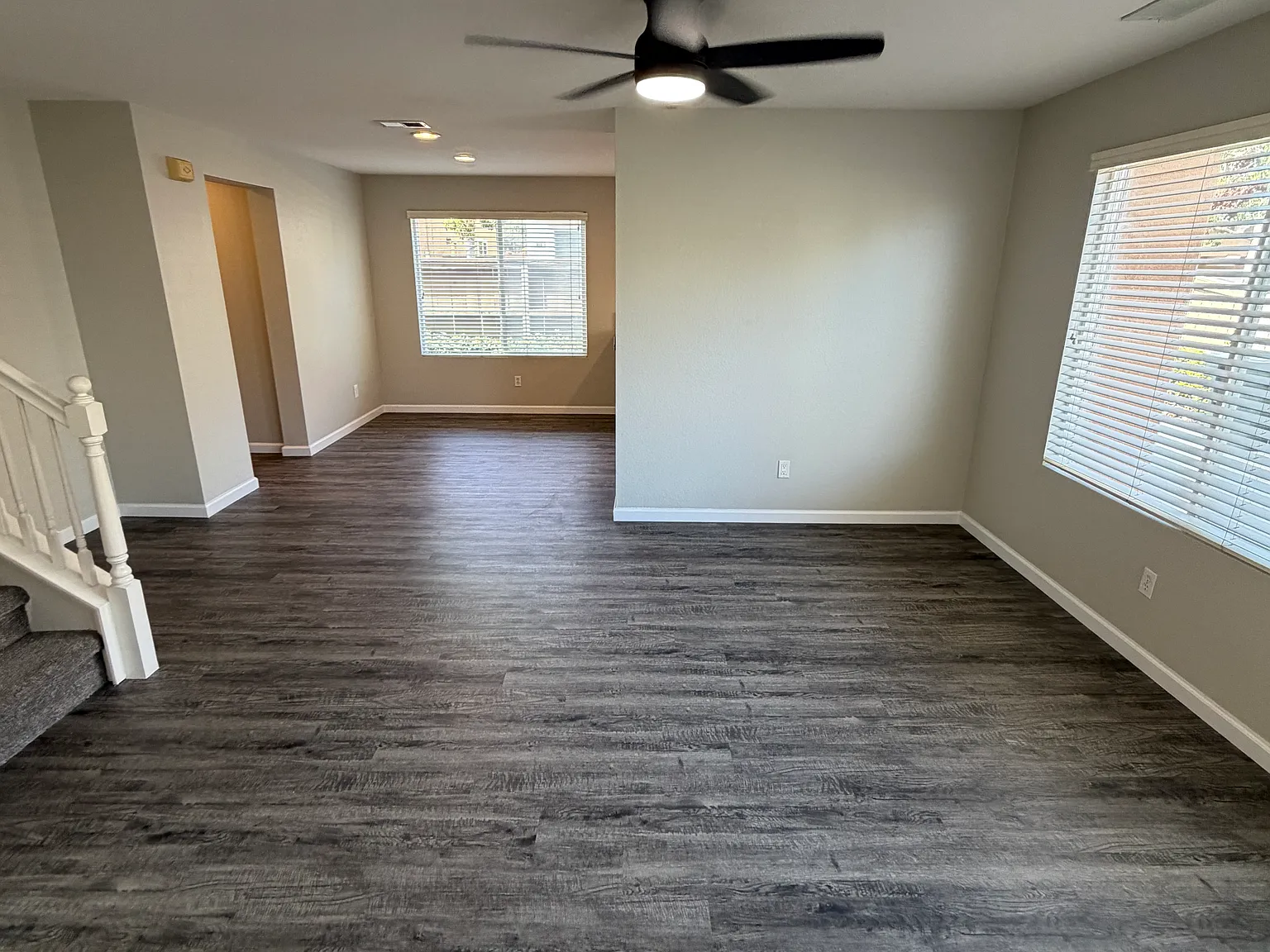 3 bed, 2.5 bath, 1630 sqft, $4,000 — Photo 2