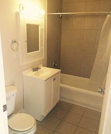 5th image of 555 W Water St #2