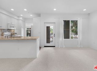 6020 Seabluff Dr UNIT 301, Playa Vista, CA 90094