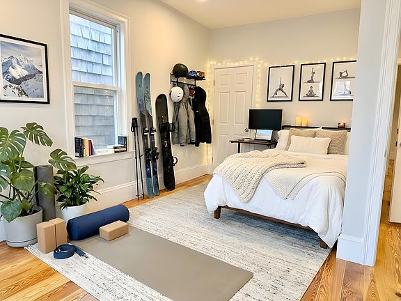 3rd image of 38 Washburn St Floor 3