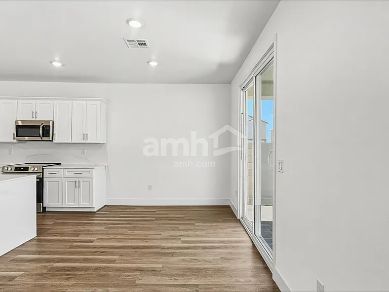 9579 Marchmont Rd — Photo 5