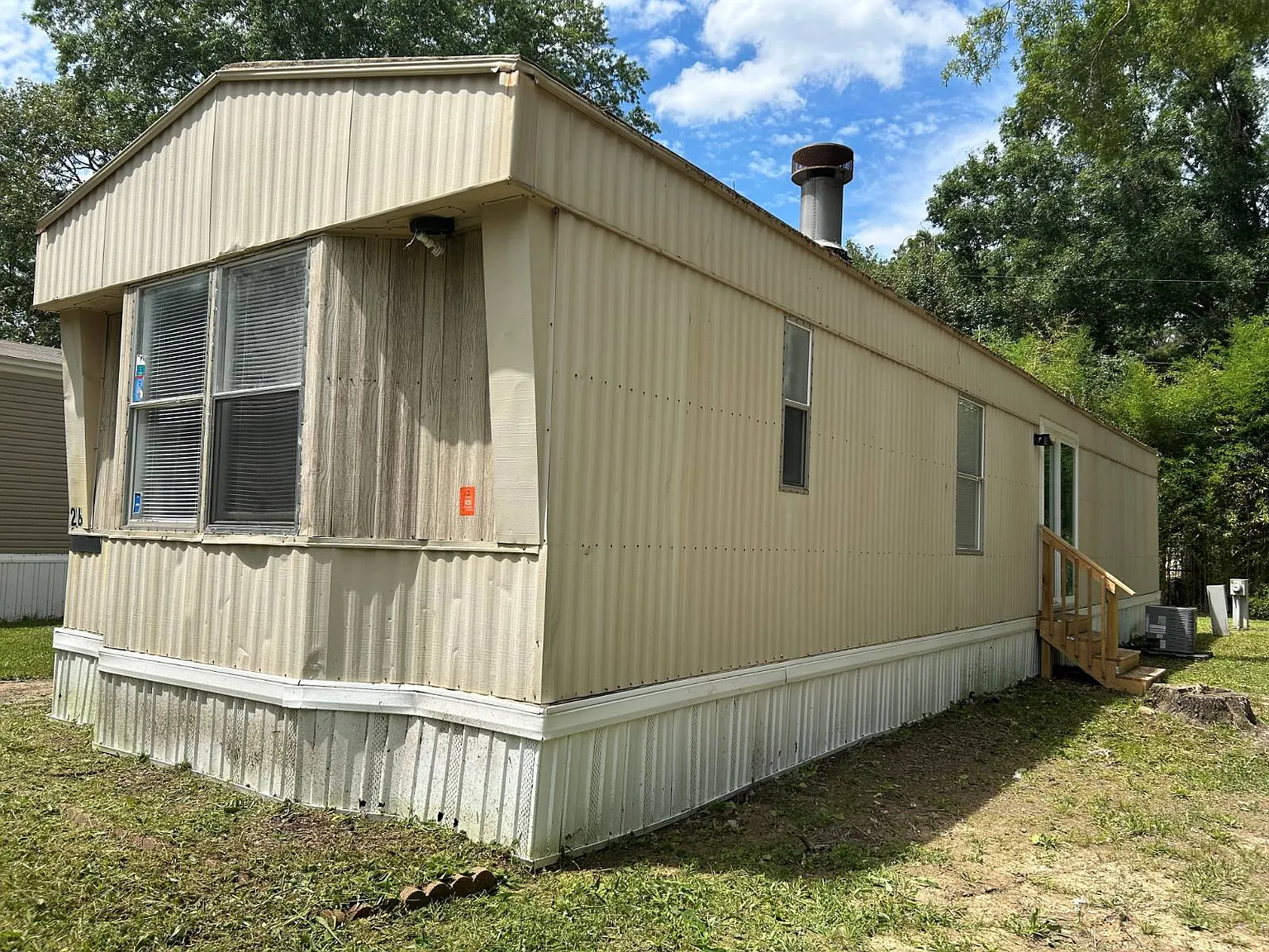 2 bed, 2.0 bath, 980 sqft, $799 — Photo 2