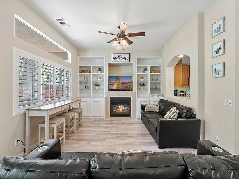 39510 Saint Honore Dr — Photo 16