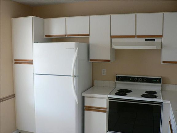2nd image of 3061 Holiday Springs Blvd APT 203
