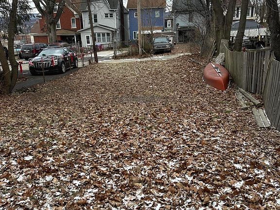 3rd image of 1706 3rd Ave