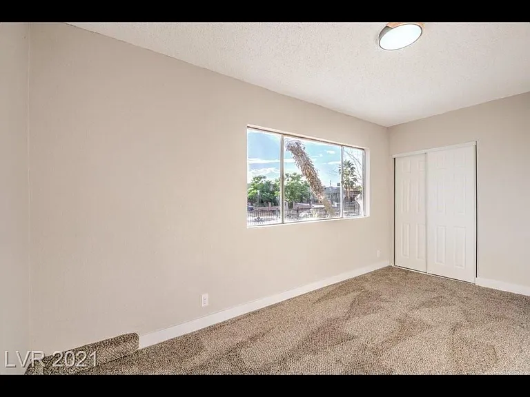 3124 Van Der Meer St — Photo 23