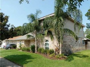 3308 Lake Trail Dr, Metairie, LA 70003