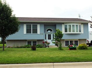 218 Heather Ave, Evansdale, IA 50707