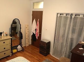 2nd image of 313 Jefferson St APT 3R