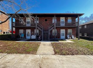 13865 E 35th St S, Independence, MO 64055