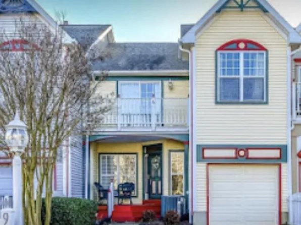 945 Yacht Club Dr, Ocean Pines, MD 21811