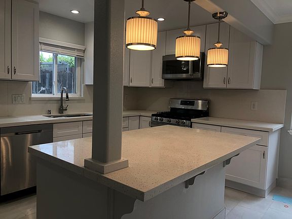 2nd image of 2522 Seahorse Ave #2522