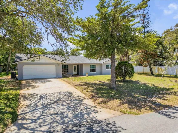 797 E 9th Ave, New Smyrna Beach, FL 32169