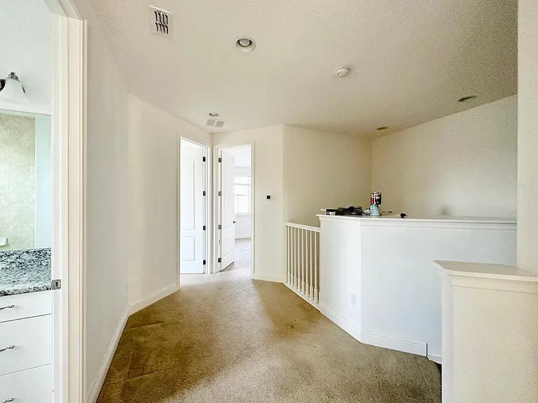 13991 Helsby St — Photo 10