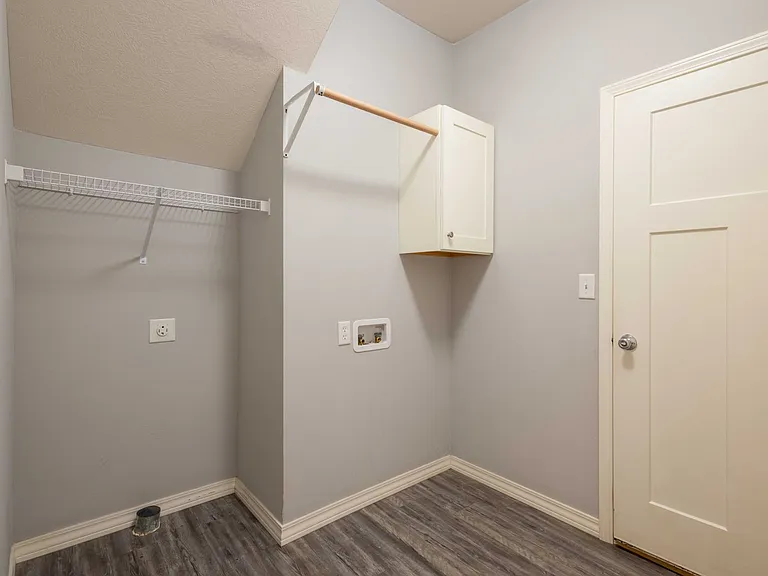 3071 W Cardinal St — Photo 14
