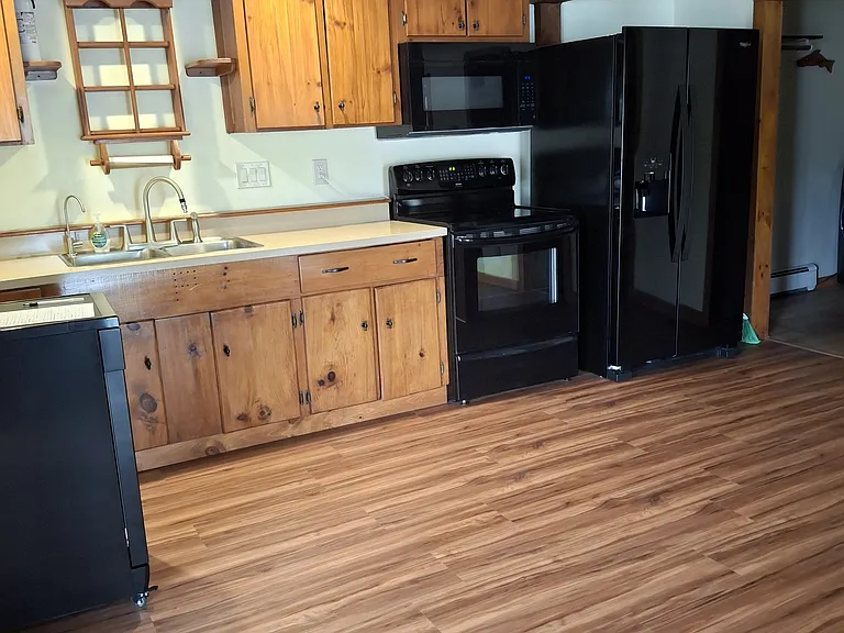 85 Winter Rd — Photo 7