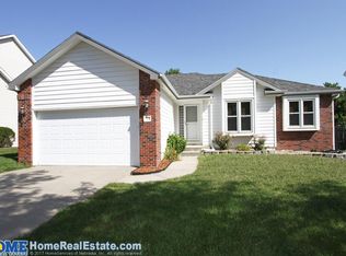 7910 Karl Dr, Lincoln, NE 68516