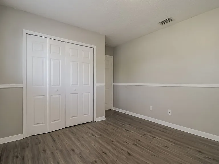 20411 Marlin St — Photo 15