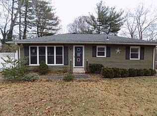 2 Oak St, Plainfield, CT 06374