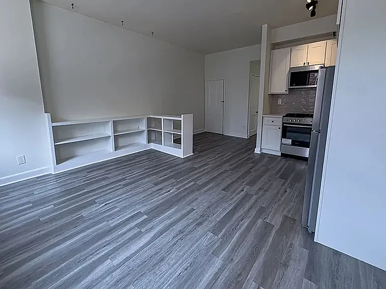 785 S 2nd St #2FF — Photo 7