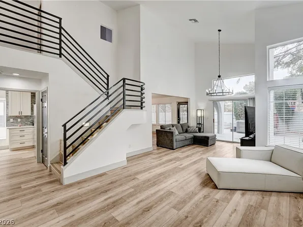 9733 Fern Canyon Ave, Las Vegas, NV 89117