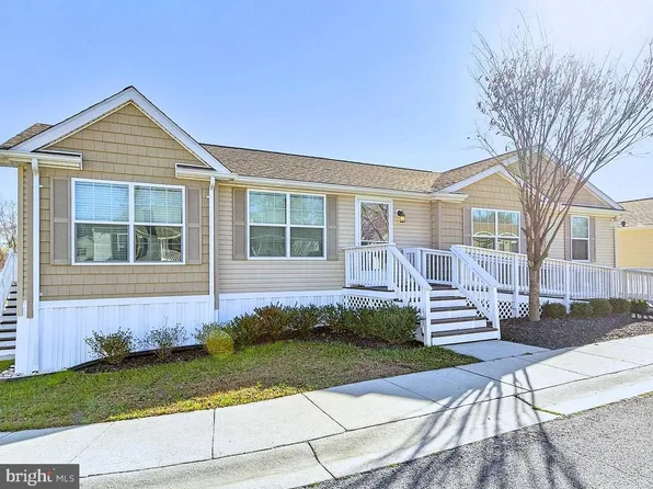 8419 Sandalwood Ct, Jessup, MD 20794