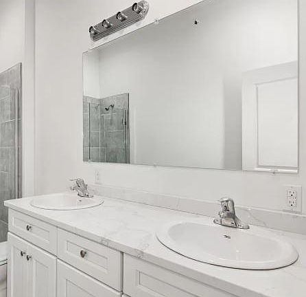 4th image of 980 N Marshall St #3