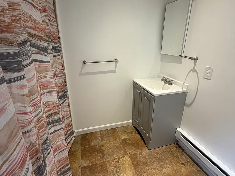 64 Church St #2 — Photo 8