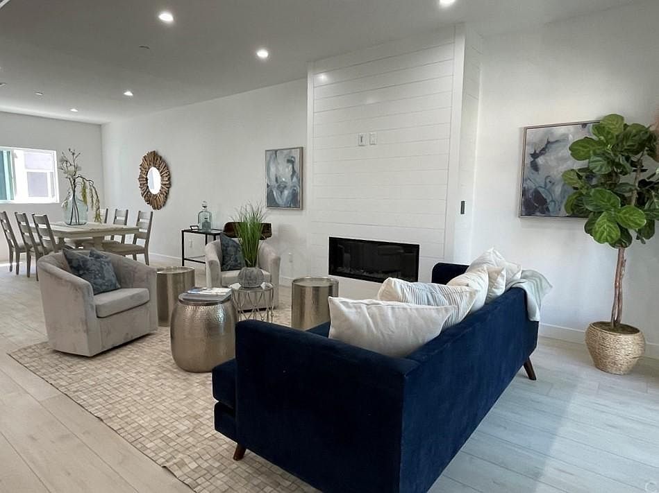 1st image of 1032 W 223rd St #2