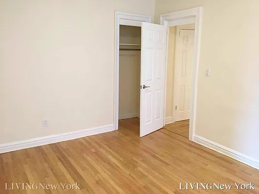 Rented by Living New York | media 13