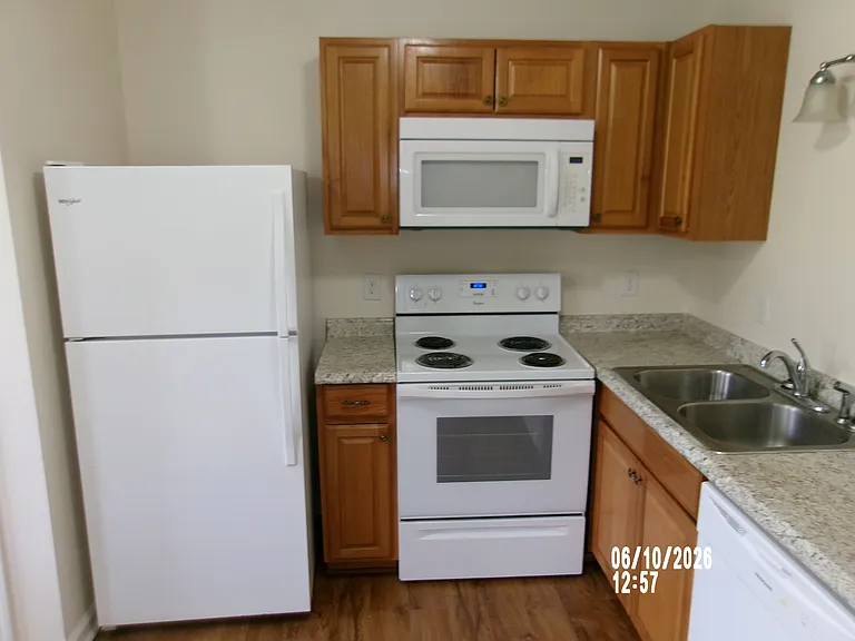 143 17th Street Pl NW #143 — Photo 5