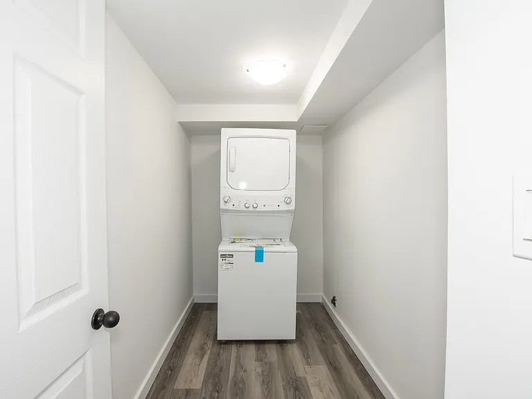 29 Westdale Dr — Photo 16