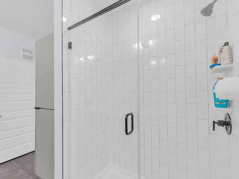 2500 Longview St #323 — Photo 22
