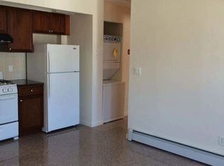 14219 Cherry Ave #302, Flushing, NY 11355