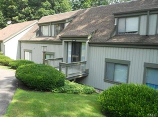 141 Heritage Vlg #D, Southbury, CT 06488