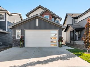 57 Savoy Cres, Strathcona County, AB T8H1A8