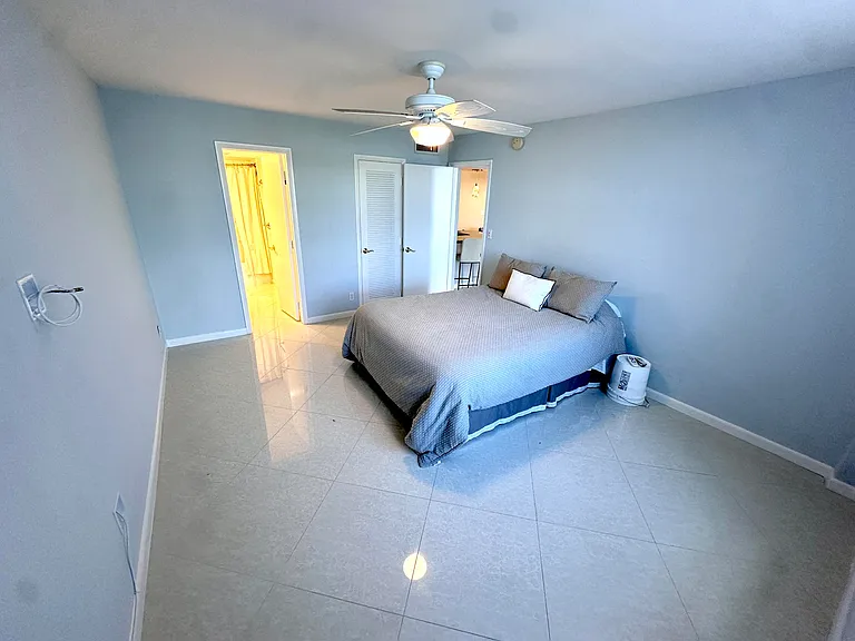 1 Las Olas Cir #313 — Photo 17