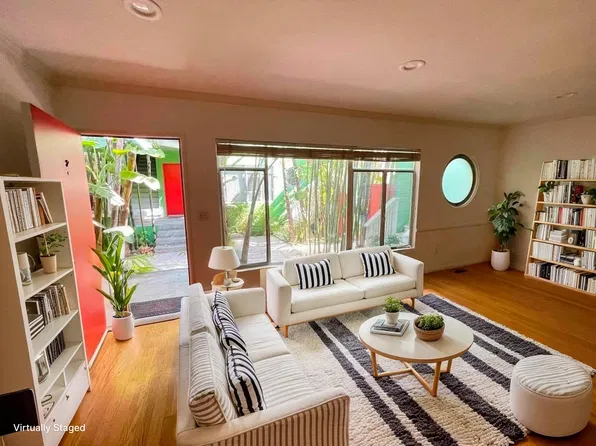 2429 N Beachwood Dr APT 2, Los Angeles, CA 90068