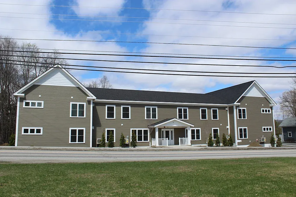 Gordon Lane Apartments — Photo 1