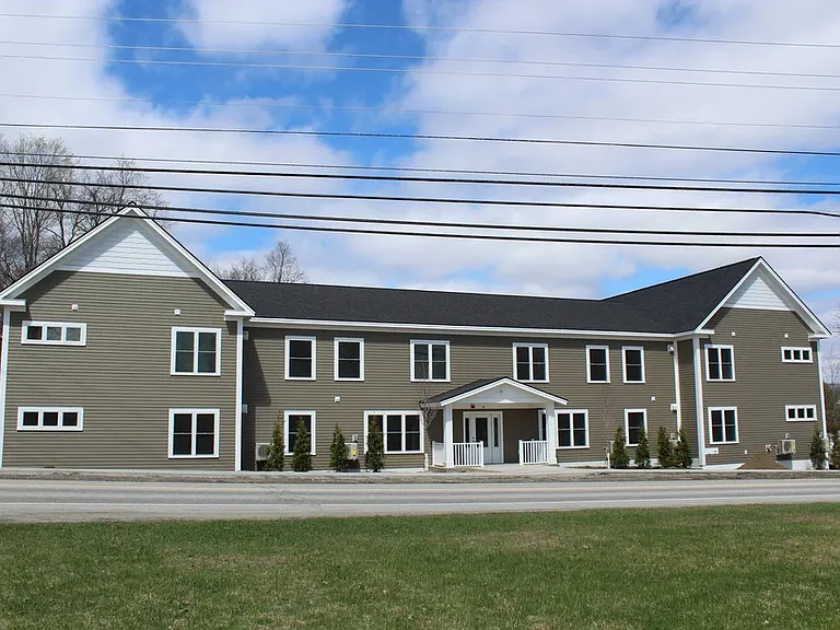 Gordon Lane Apartments — Photo 1