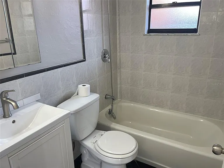 639 Michigan Blvd #1800 — Photo 9